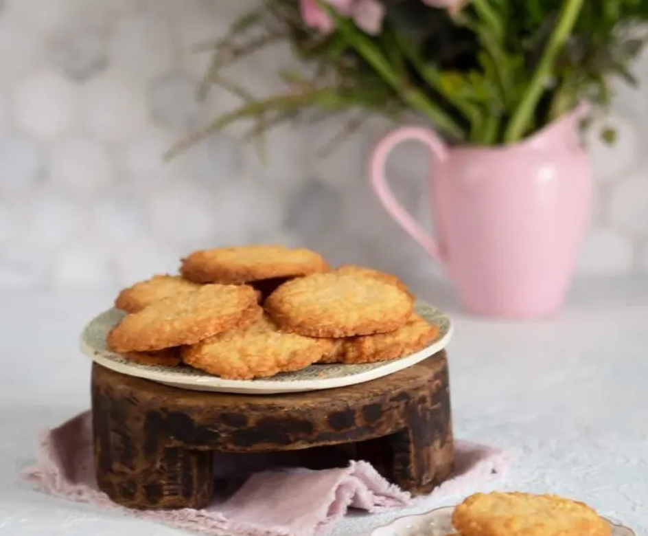 Atta Ragi Biscuit